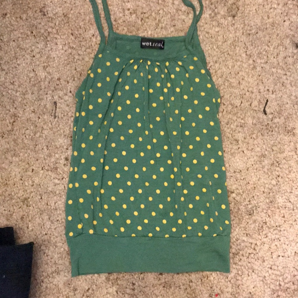 Tank top.